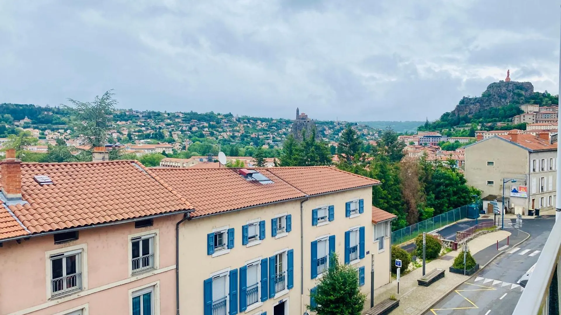 Appartement Location saisonnière F3 à Espaly-Saint-Marcel